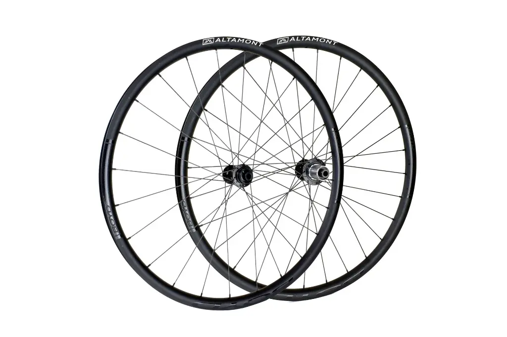 Altamont Disc set web.webp