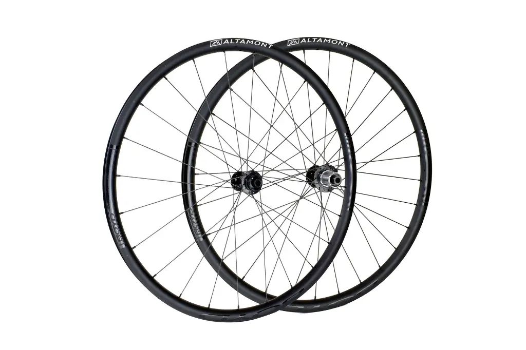 Altamont Disc set web.webp