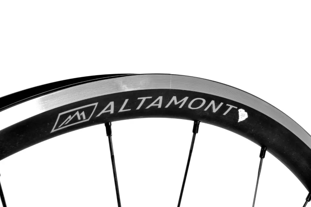 Altamont Detail 3.webp