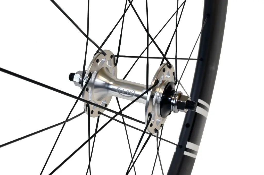 track detail 3.webp