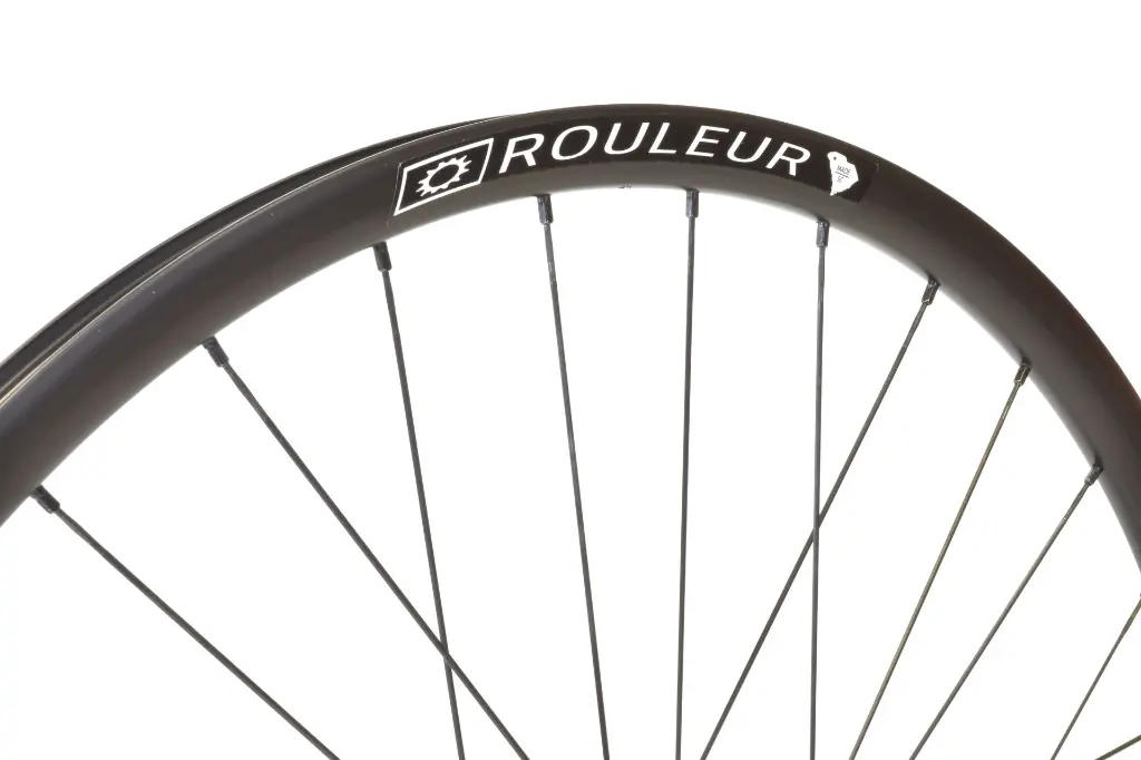 Rouleur Track Detail 1.webp