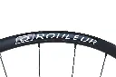 Rouleur Disc Detail 1.webp
