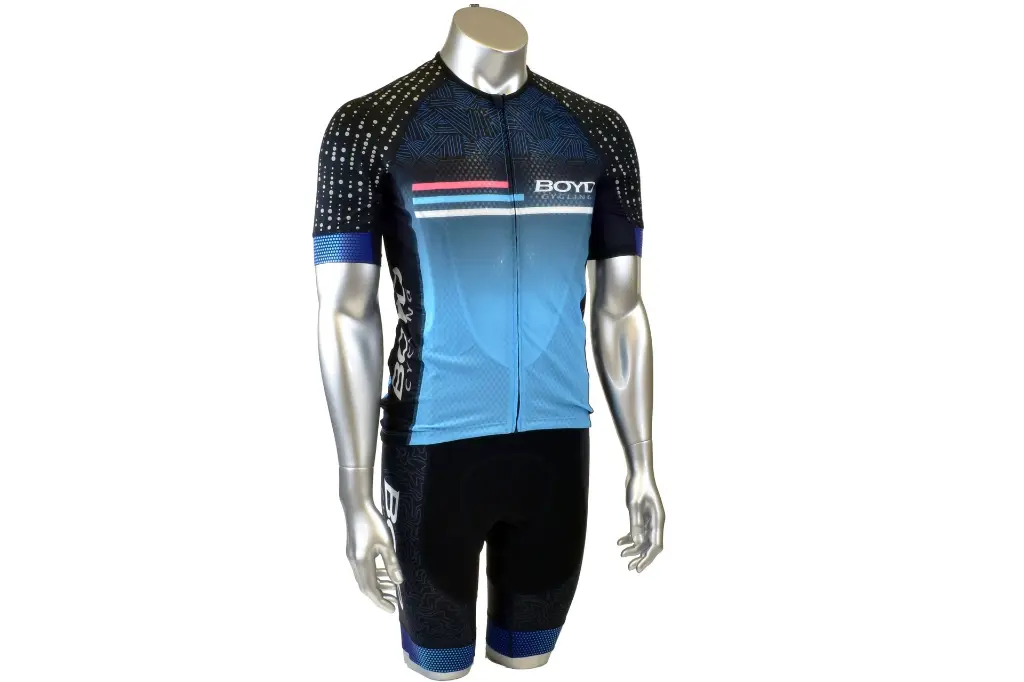 Mens kit 1.webp