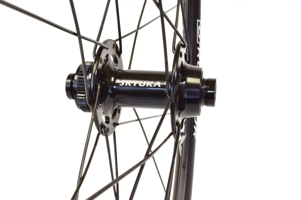 Rouleur Disc Front Detail 2.webp